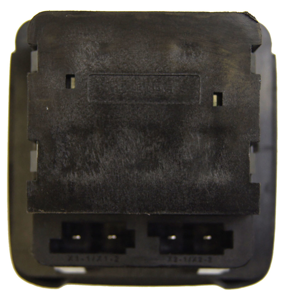 1415 GM Chevy Silverado GMC Sierra Middle East 220V Electrical Outlet