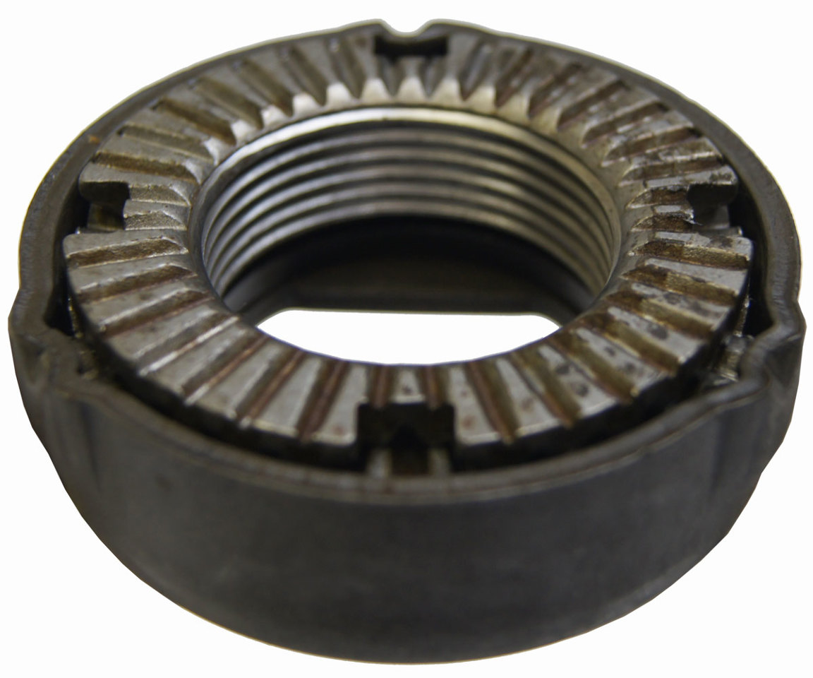 20072009 Topkick/Kodiak C6500C8500 Front Steering Knuckle Axle Nut