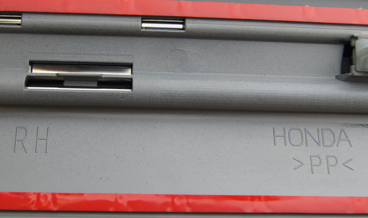 20092015 Honda Pilot Right Front Door Trim Side Molding Black