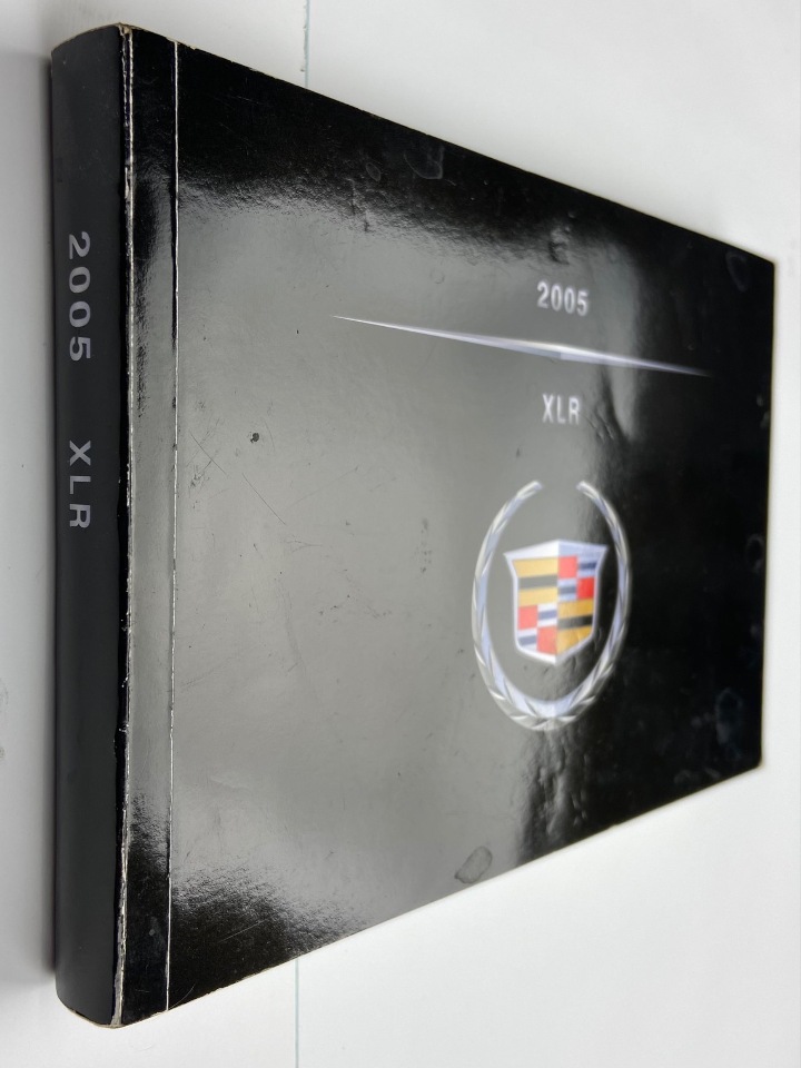2005 Cadillac XLR owners manual set and vinyl case Factory OEM Parts
