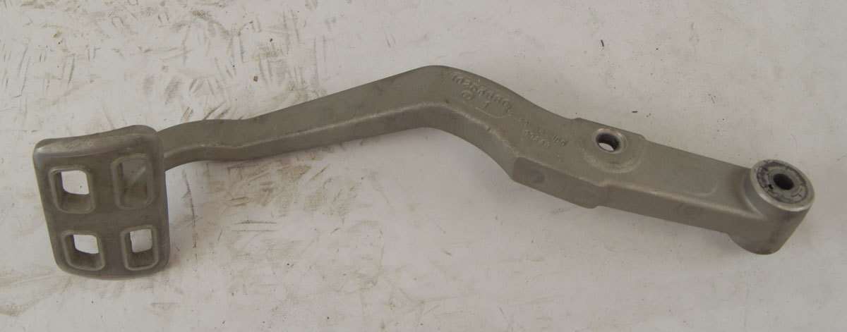 1997-2013 Chevy Corvette C5 C6 Auto Automatic Brake Pedal Used 10253660