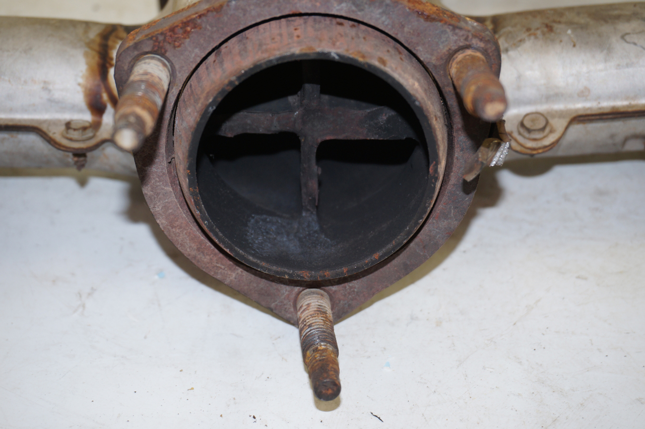 1986 1991 Chevy Corvette C4 Exhaust Manifold Right Hand Used OEM