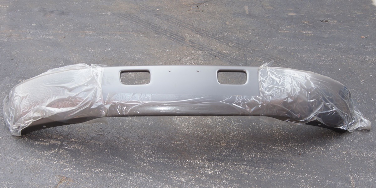 20032009 Topkick Kodiak C4500 Front Bumper Steel Grey New OEM 15015452