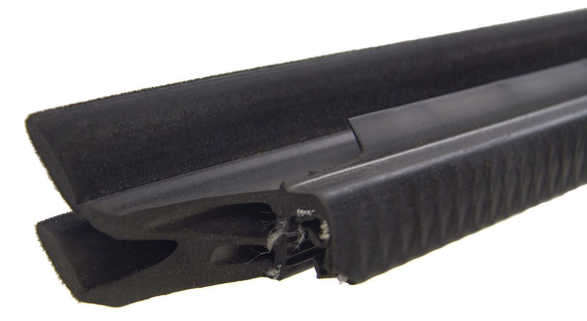 thumbnail image 2 of Genuine GM OEM Driver Side Upper Door Weather Strip For Hummer H2 2003-2009 – Part #25868657 2 of 4