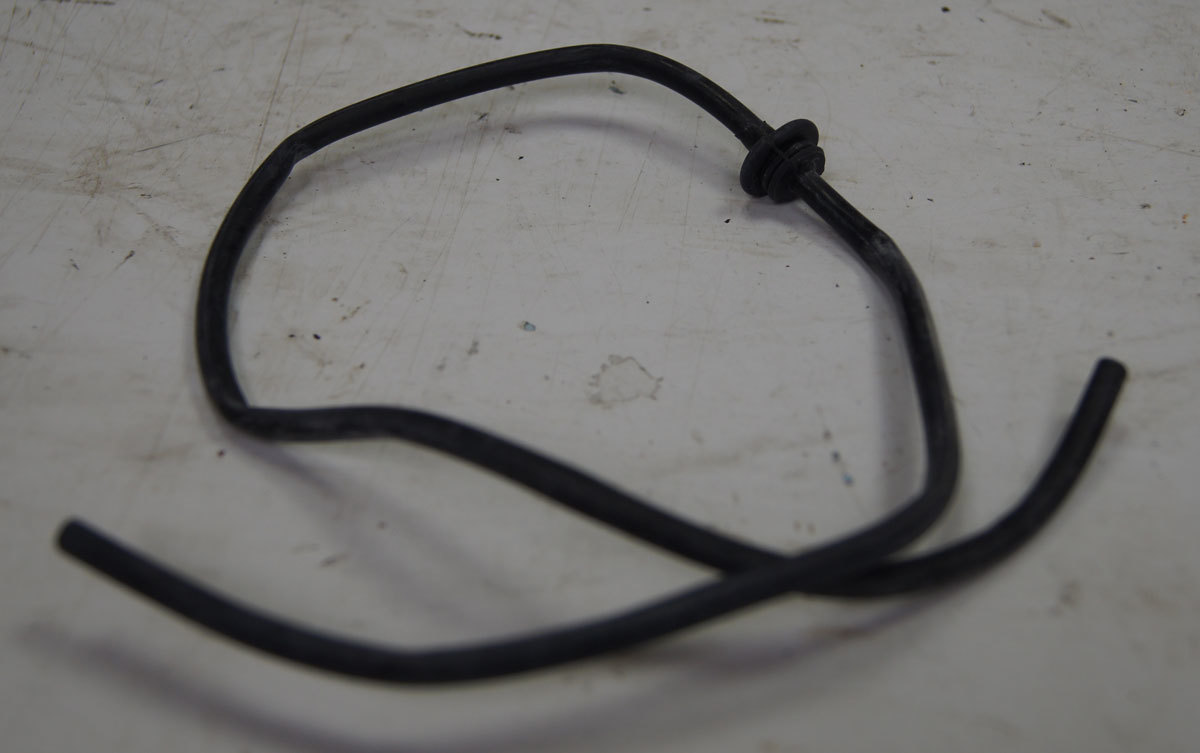 1992 Lumina Trans Sport Silhouette Rear Wiper Arm Nozzle