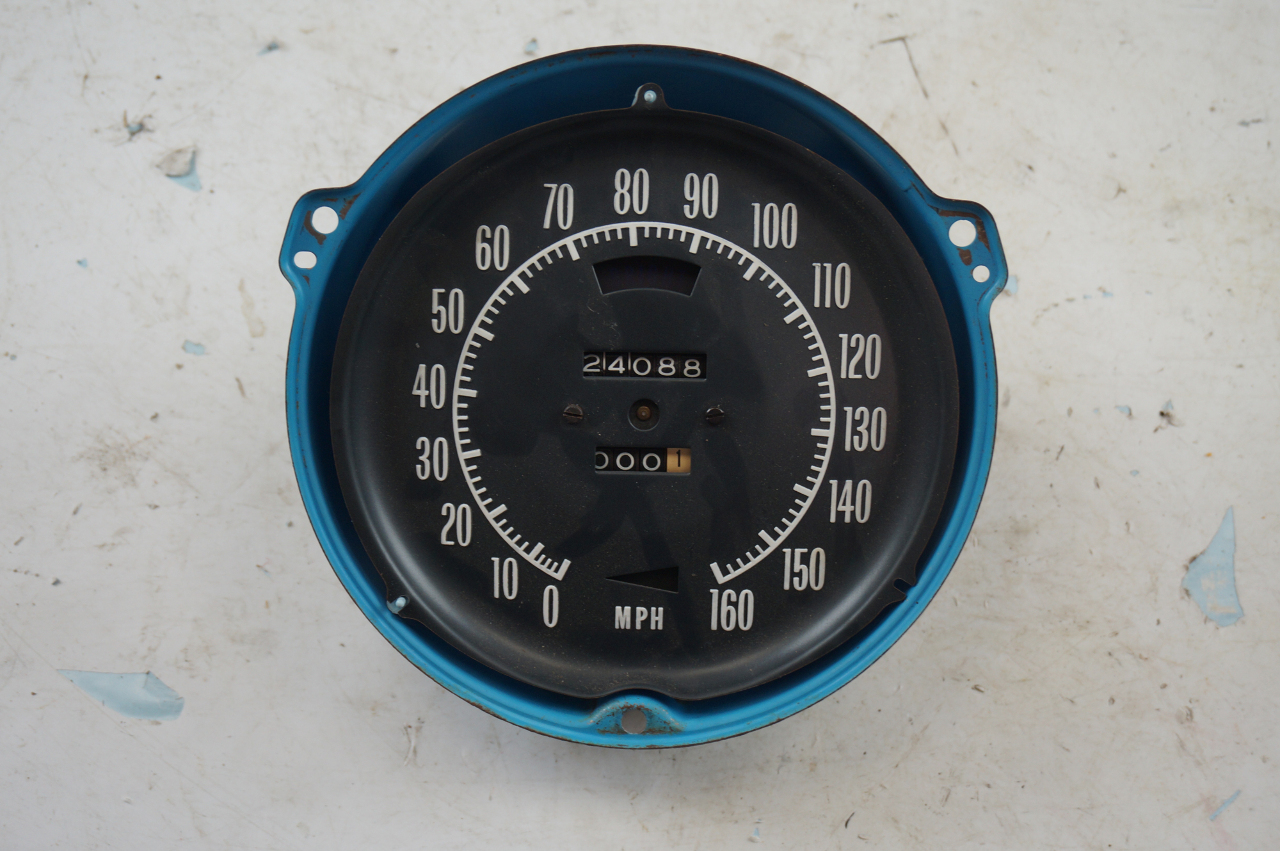 19721974 Chevy Corvette C3 Speedometer Used OEM 24088 Miles 25015662