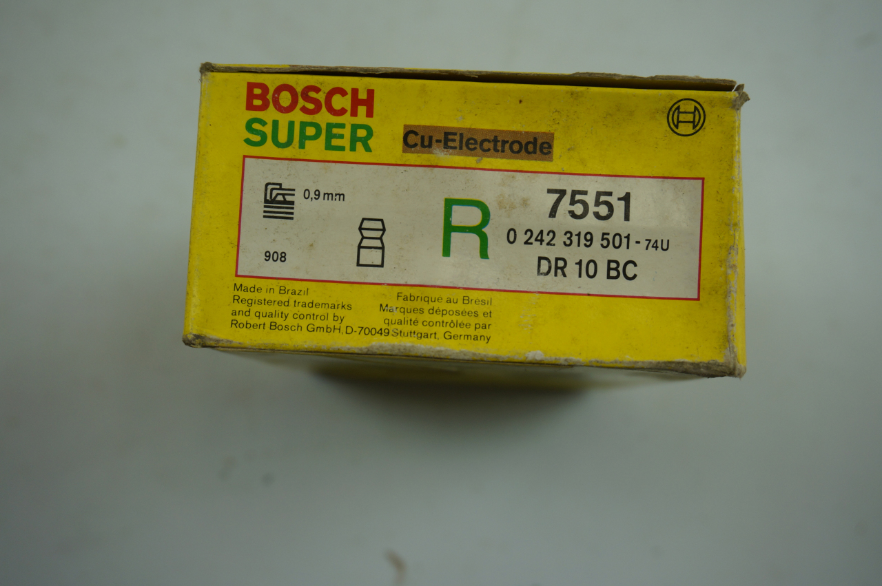 BOSCH 7551 SPARK PLUGS PACK OF 10 NOS | Factory OEM Parts