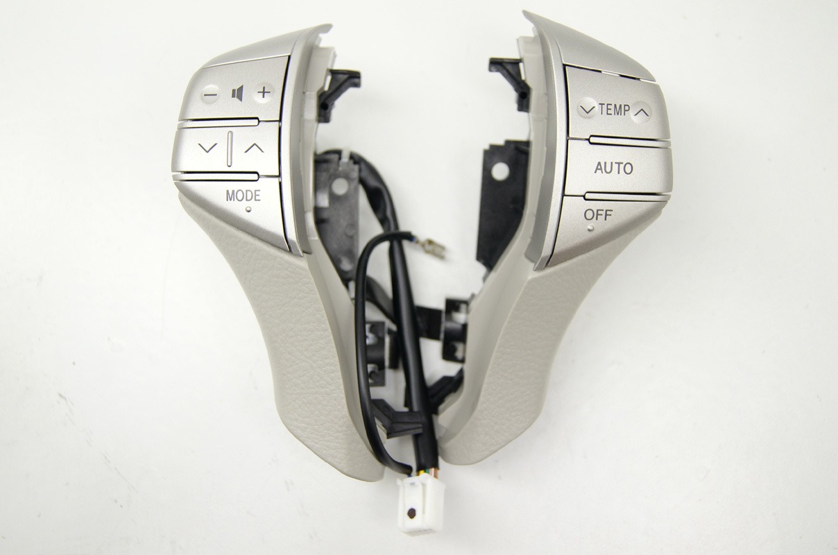 20052007 Toyota Avalon Steering Wheel Switch Assembly Lt. Grey New