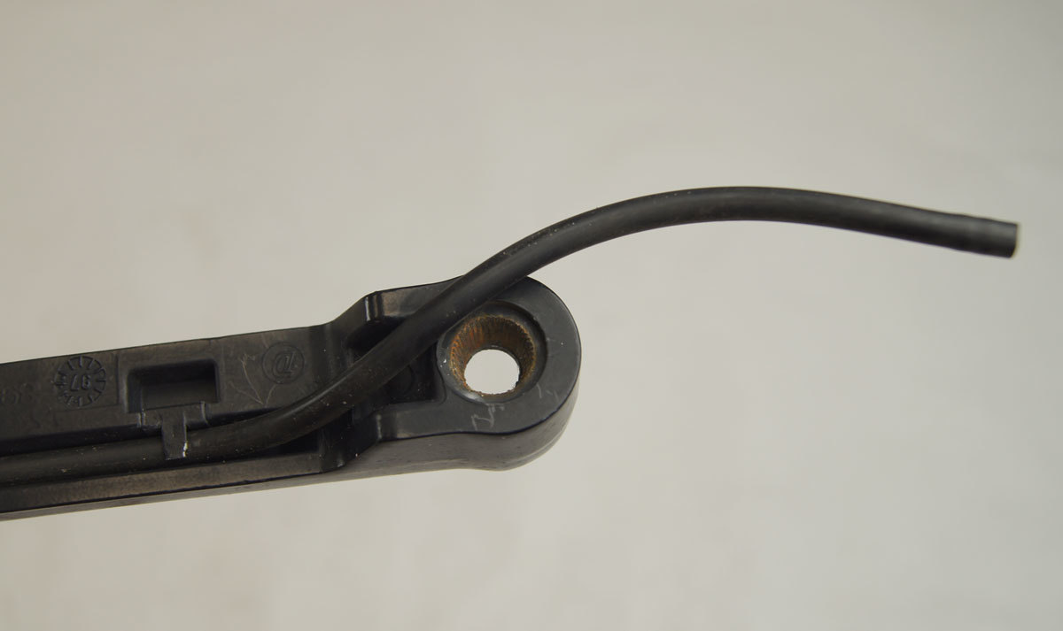 1997-2004 Chevy Corvette C5 Right RH Passenger Side Wiper Arm Used