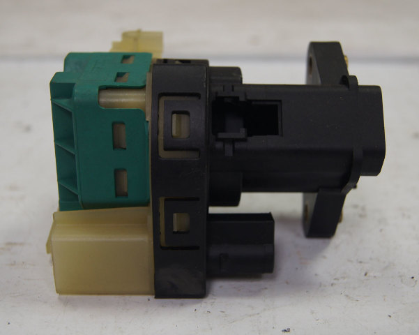 1997-2004 Chevy Corvette C5 Ignition Switch Used OEM ... 1997-2004 Chevy Corvette C5 Ignition Switch Used OEM ...