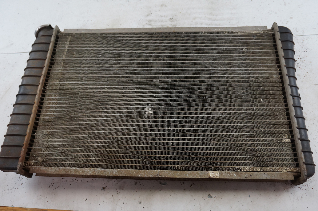 1984-1989 Chevy Corvette C4 Radiator GM Original  Used 52473260