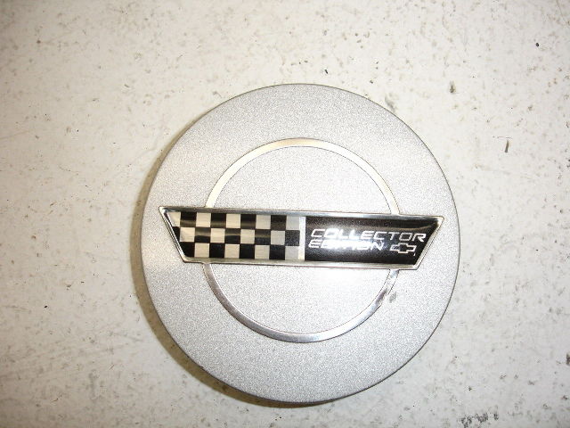 1991-1995 Chevy Corvette C4 Collector's Edition Wheel Center Cap Used 10137865