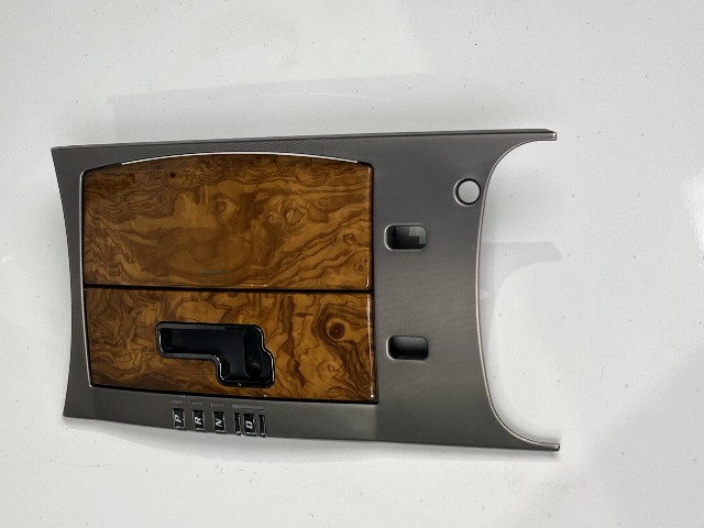 07-09 Cadillac XLR Platinum Center Console Shift Plate Natural Olive Ash Wood